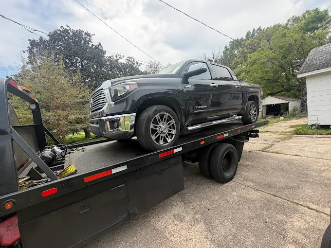 Triple Dee's Towing LLC towing and roadside work photo 15